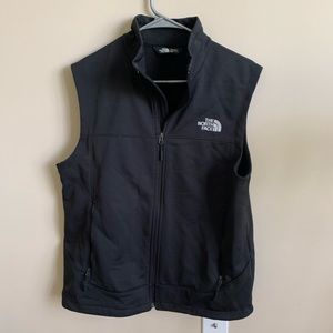 Men’s North Face Zip Front Vest